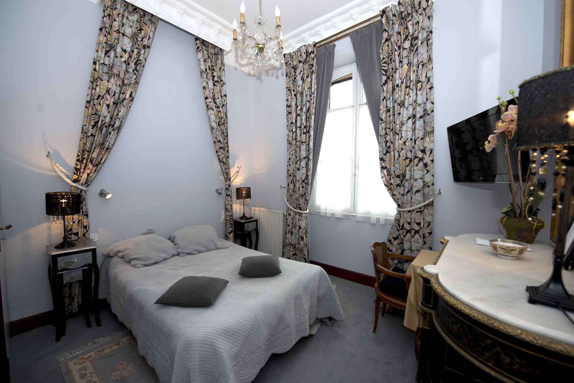 Cit'Hotel Marie Stuart La Roche-sur-Yon Dış mekan fotoğraf
